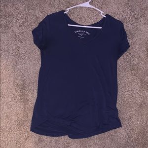 navy blue tshirt vneck
